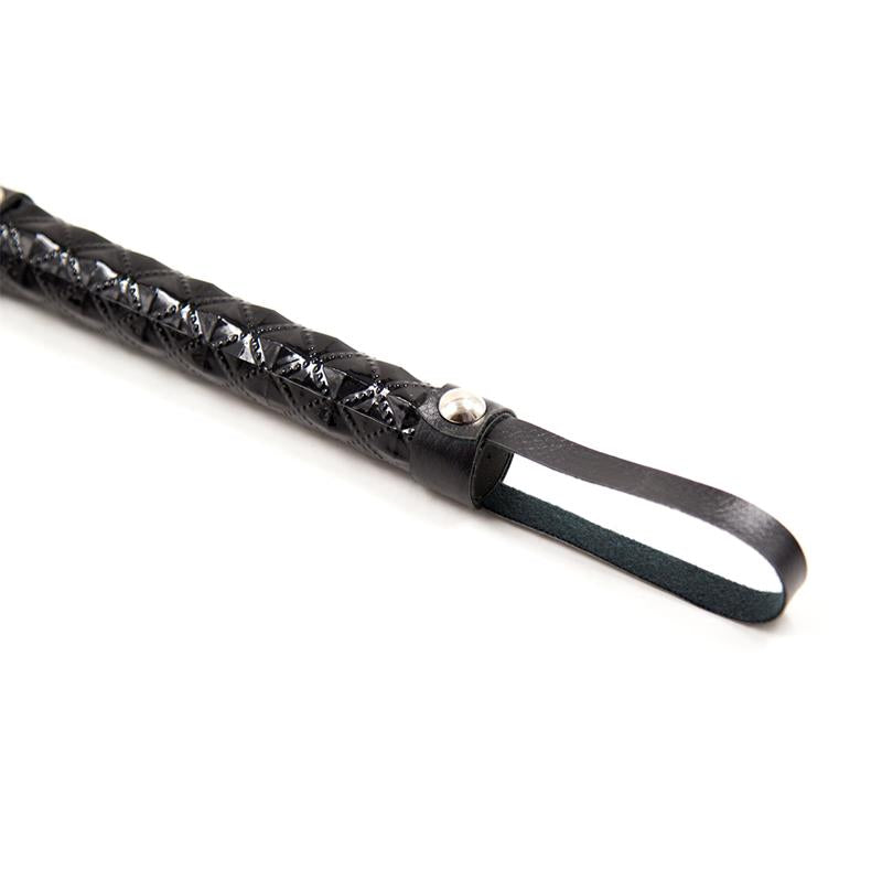LATETOBED BDSM LINE Flogger Diamond Pattern with Metal Hardware 39 cm Black